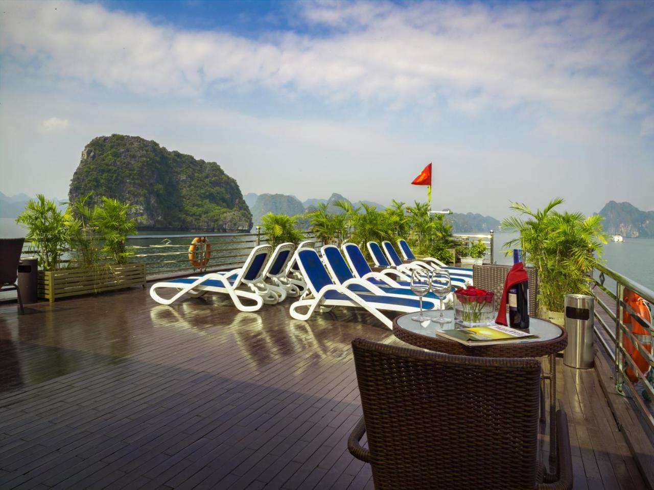 Hotel Majestic Halong Cruise Hạ Long Exterior foto